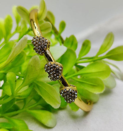 Imported Dazzling Adjustable Bracelet for Women – Elegant Gold/Silver-Tone Fashion Jewelry