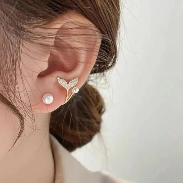 Korean Golden Fishtail Stud Earrings for Women – Trendy Butterfly Pear